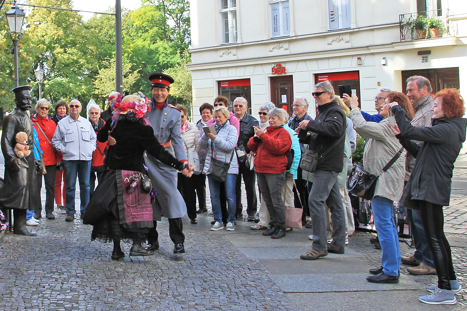 Teddy Herz - Der hauptmann von Kpenick 1000px.jpg